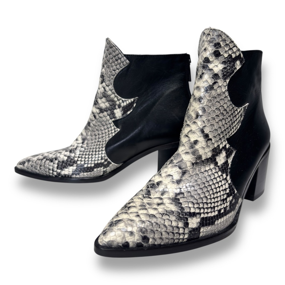 Pedro Anton Black White Snakeskin Print Block Heel Pointed Toe Ankle Boots Sz 37